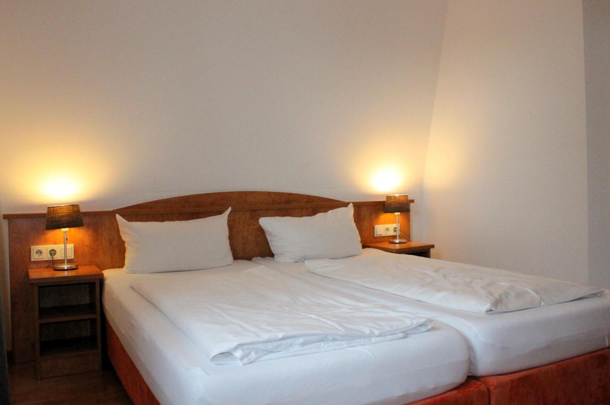 Hotel Waitzingers Ландсберг-на-Лехе Экстерьер фото
